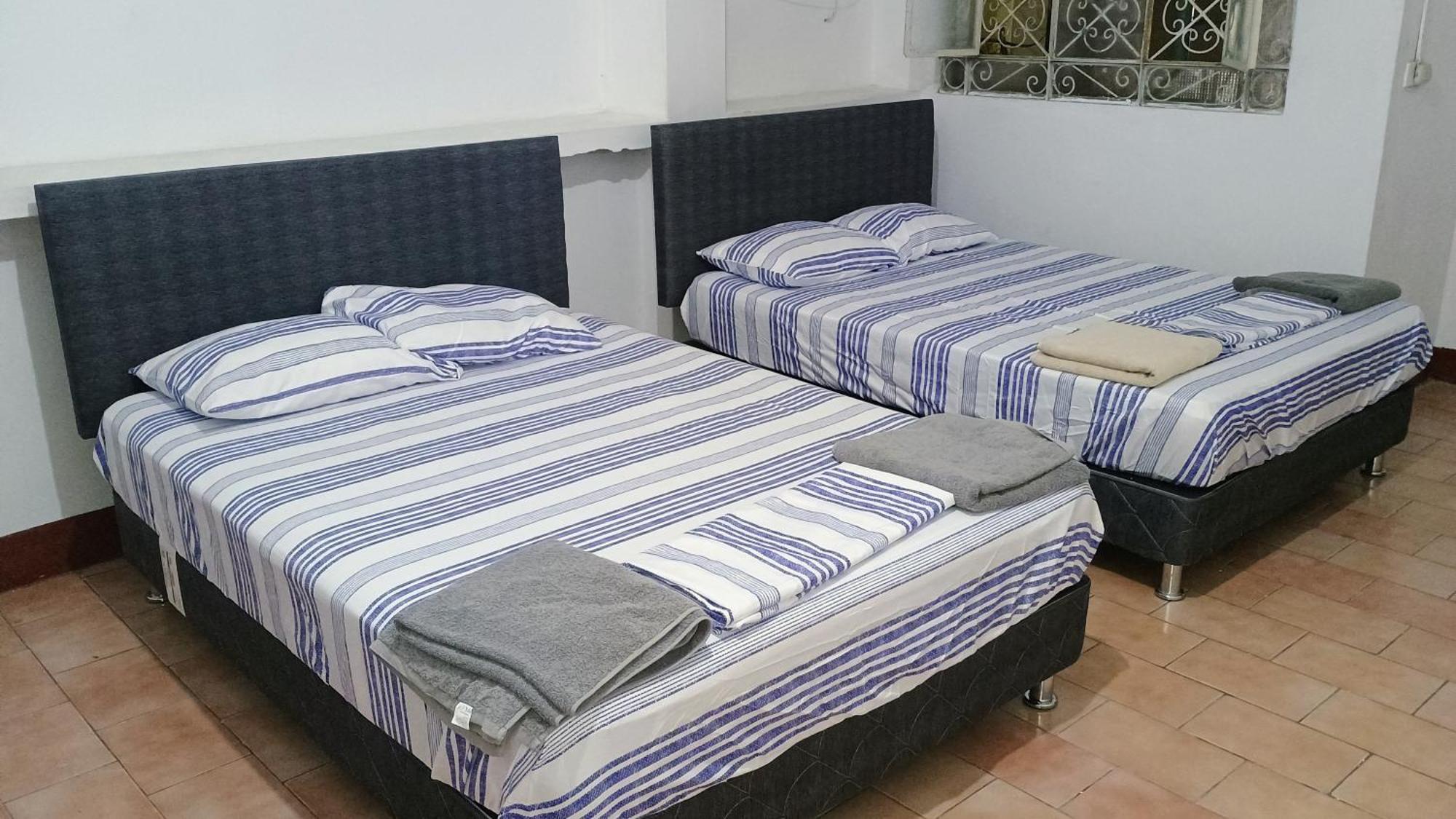 דירות טומבס Casas Cueva מראה חיצוני תמונה